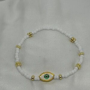 Gold and White Evil Eye Beaded Bracelet